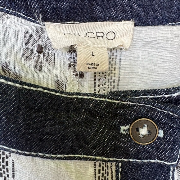 Pilcro Navy and White Patchwork Button-Front Camisole - Picture 3 of 4